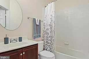 20385 Belmont Park Terrace, Ashburn, VA 20147 - Photo 24