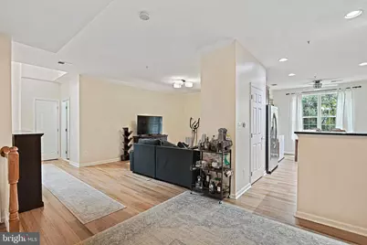 20385 Belmont Park Terrace #103, Ashburn, VA 20147 - Photo 8