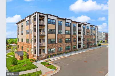 46270 Mt Allen Terrace #201, Sterling, VA 20164 - Photo 2