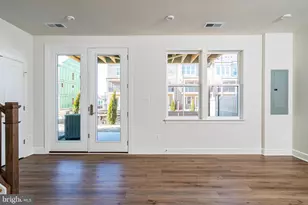 43016 Debonair Ter, Ashburn, VA 20148 - Photo 10