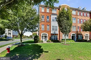 43011 Clarks Mill Terrace, Ashburn, VA 20148 - Photo 32