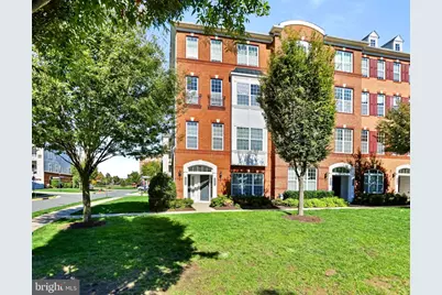 43011 Clarks Mill Terrace, Ashburn, VA 20148 - Photo 2