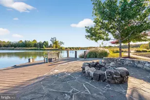 40925 Arcadian Pond Ct, Aldie, VA 20105 - Photo 44