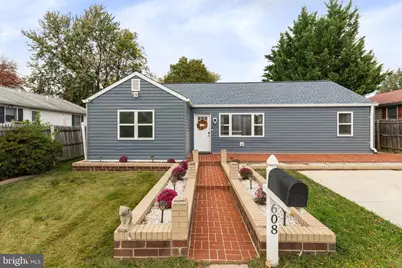 608 NE Blue Ridge Avenue NE, Leesburg, VA 20176 - Photo 2