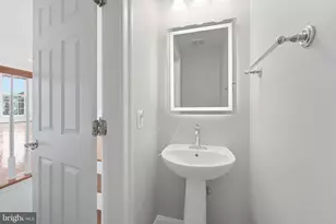 25480 Schooley Mill Terrace, Chantilly, VA 20152 - Photo 8