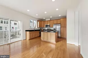 25480 Schooley Mill Terrace, Chantilly, VA 20152 - Photo 14