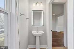 25480 Schooley Mill Terrace, Chantilly, VA 20152 - Photo 6