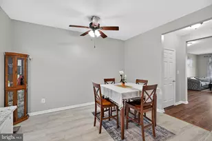 25065 Riding Center Dr, Chantilly, VA 20152 - Photo 10