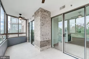 19355 Cypress Ridge Terrace, Leesburg, VA 20176 - Photo 14