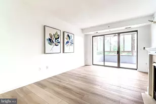 19355 Cypress Ridge Terrace, Leesburg, VA 20176 - Photo 18