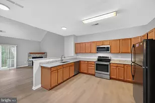 44385 Maltese Falcon Square, Ashburn, VA 20147 - Photo 10