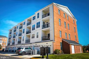 23646 Hopewell Manor Terrace, Ashburn, VA 20148 - Photo 2