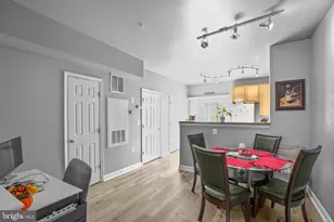 42455 Hollyhock Terrace, Brambleton, VA 20148 - Photo 4