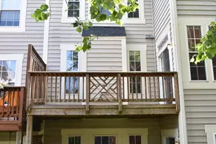 20387 Fallsway Terrace, Sterling, VA 20165 - Photo 18