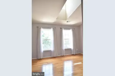 20387 Fallsway Terrace, Sterling, VA 20165 - Photo 12