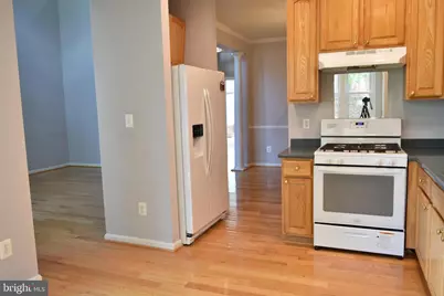 20387 Fallsway Terrace, Sterling, VA 20165 - Photo 4