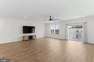 312 Petite Sirah Terrace SE, Leesburg, VA 20175 - Photo 4