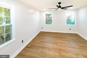 21111 Deep Furrow Ct, Ashburn, VA 20147 - Photo 18