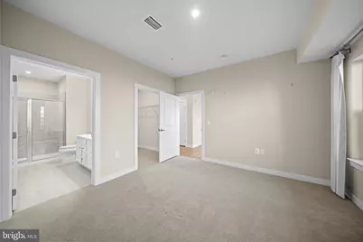 46320 Mount Milstead Terrace #100, Sterling, VA 20164 - Photo 12