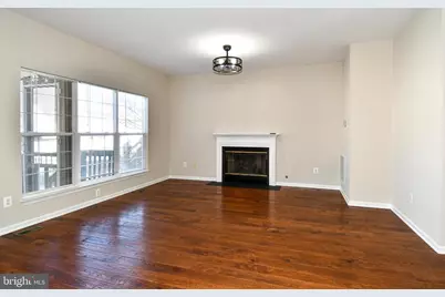 26005 Hartwood Drive, Chantilly, VA 20152 - Photo 18