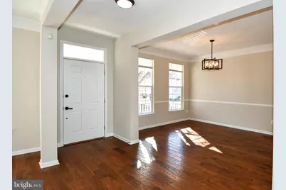 26005 Hartwood Drive, Chantilly, VA 20152 - Photo 4