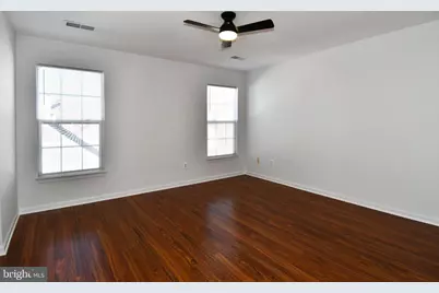 26005 Hartwood Drive, Chantilly, VA 20152 - Photo 28