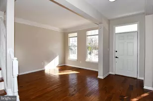 26005 Hartwood Dr, Chantilly, VA 20152 - Photo 6