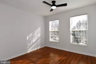 26005 Hartwood Dr, Chantilly, VA 20152 - Photo 40