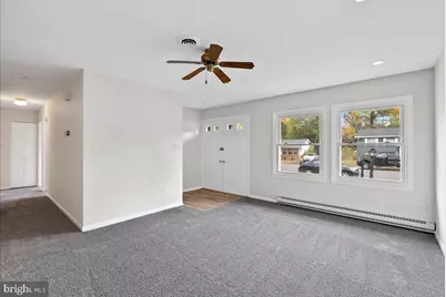 314 E Staunton Avenue E, Sterling, VA 20164 - Photo 8