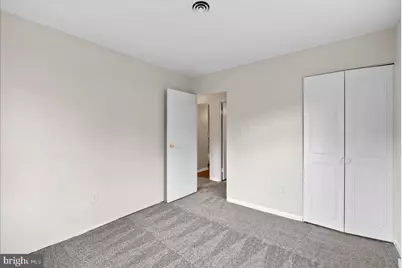 314 E Staunton Avenue E, Sterling, VA 20164 - Photo 20