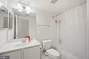 561 Edmonton Terrace NE, Leesburg, VA 20176 - Photo 22