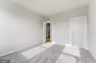 43812 Middleway Ter, Ashburn, VA 20147 - Photo 40