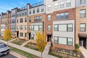 43812 Middleway Ter, Ashburn, VA 20147 - Photo 2