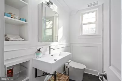 224 Prince Street NE, Leesburg, VA 20176 - Photo 52
