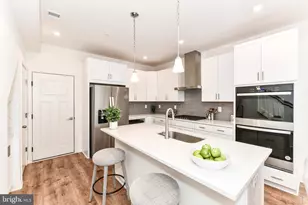 45922 Swallow Ter, Sterling, VA 20165 - Photo 16