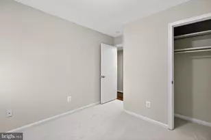 1043 Margate Ct, Sterling, VA 20164 - Photo 18