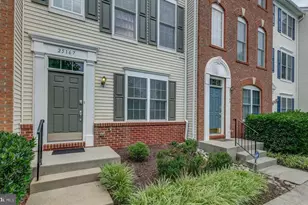 25167 Femoyer Terrace, Chantilly, VA 20152 - Photo 2