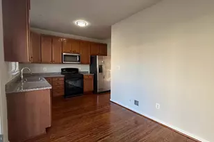 42828 Nations St, Chantilly, VA 20152 - Photo 6