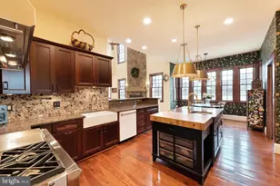 15718 Old Waterford Rd, Paeonian Springs, VA 20129 - Photo 32