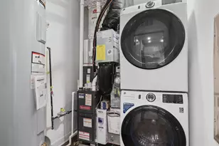 21731 Dovekie Ter, Ashburn, VA 20147 - Photo 20