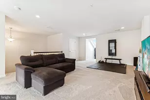 23747 Hopewell Manor Terrace, Ashburn, VA 20148 - Photo 28