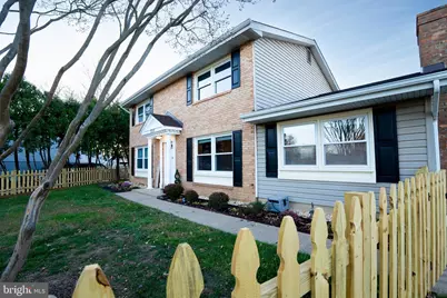 503 S Maple Court, Sterling, VA 20164 - Photo 2