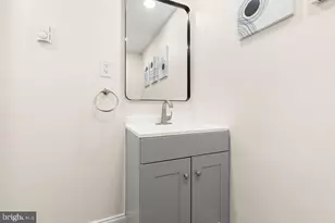 503 S Maple Ct, Sterling, VA 20164 - Photo 18