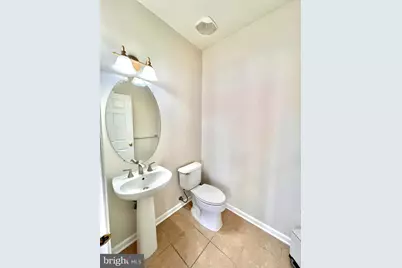 25205 Larks Terrace, Chantilly, VA 20152 - Photo 16