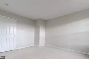 42999 Edgewater St, Chantilly, VA 20152 - Photo 22