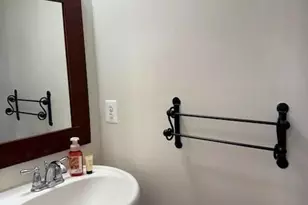 42999 Edgewater St, Chantilly, VA 20152 - Photo 6