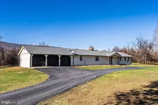 33900 Austin Grove Rd, Bluemont, VA 20135 - Photo 4