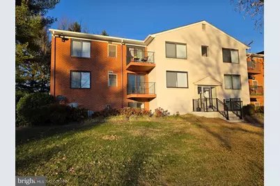 125 Clubhouse Drive SW #4, Leesburg, VA 20175 - Photo 1