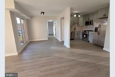 125 Clubhouse Drive SW #4, Leesburg, VA 20175 - Photo 2
