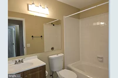 21845 Baldwin Square #200, Sterling, VA 20164 - Photo 20